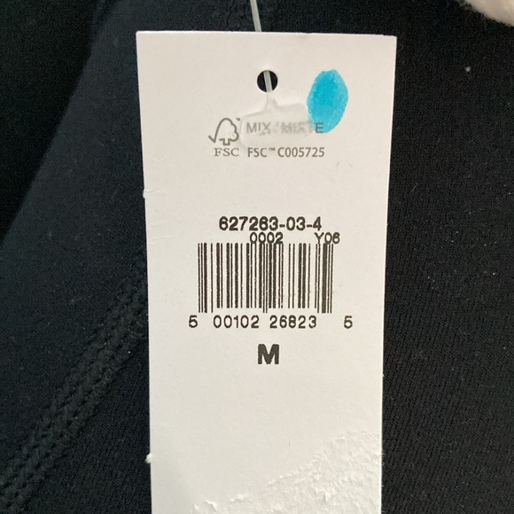 GAP Eyelet Flutter Sleeve Top, White, Size M - Picture 7 of 7